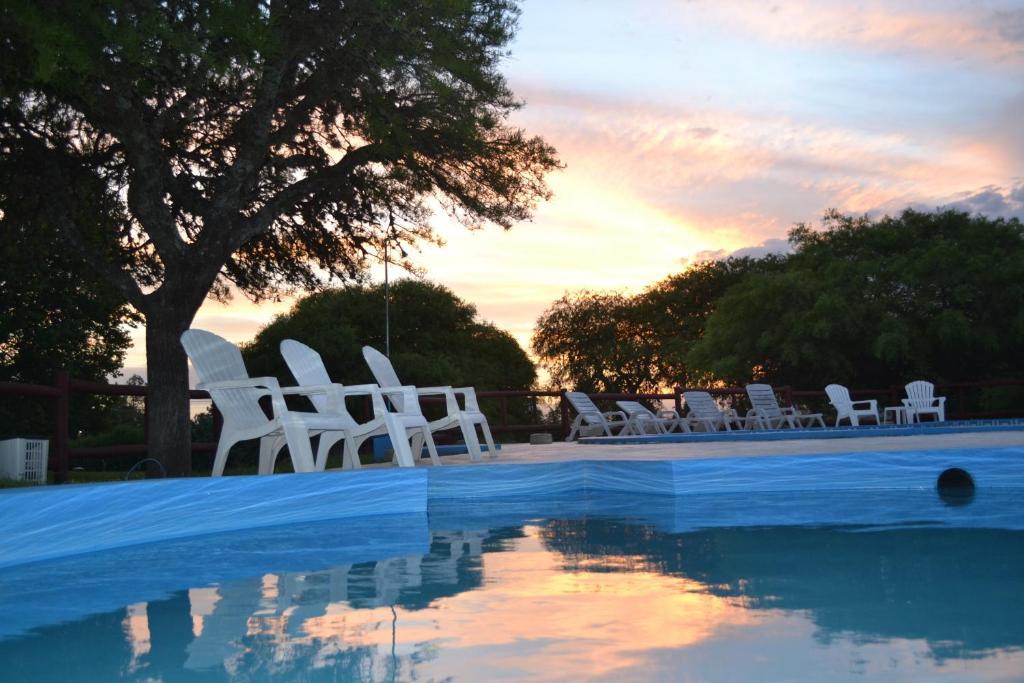 Cabanas Los Algarrobos Villa General Belgrano Exterior foto